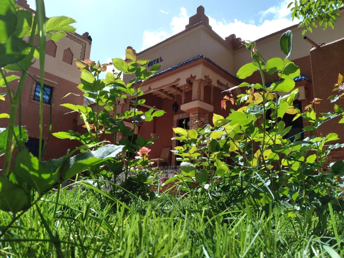 Berbere De La Montagne Hotel Imdiazene Exteriör bild