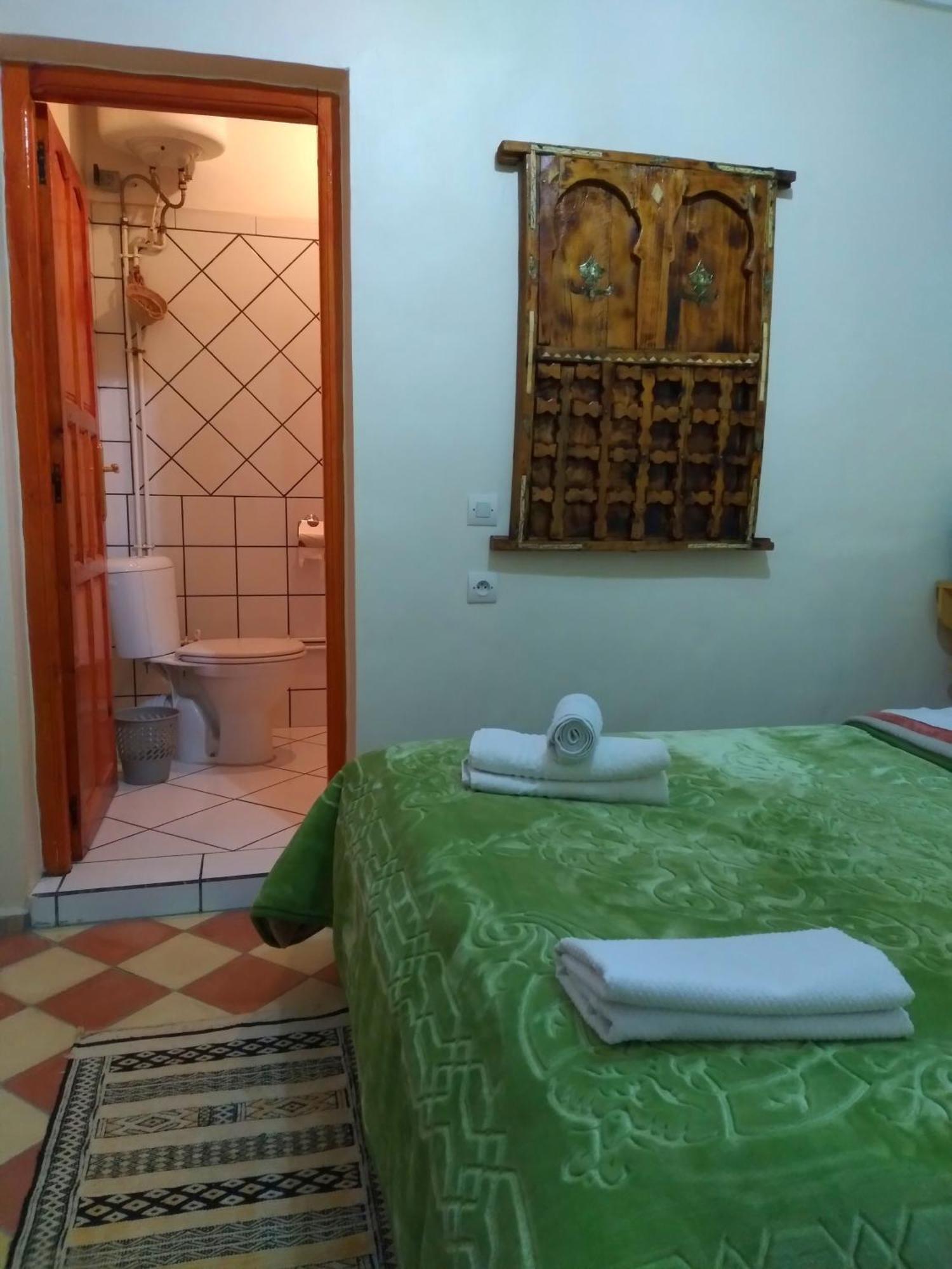 Berbere De La Montagne Hotel Imdiazene Rum bild